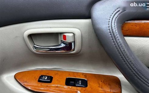 Lexus LX 2007 - фото 22