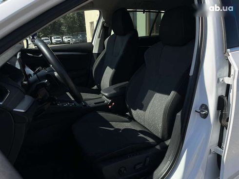 Skoda Octavia 2020 - фото 25