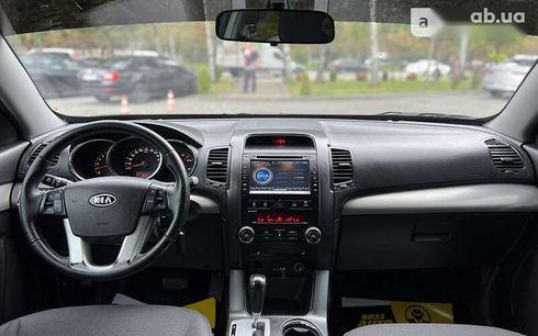 Kia Sorento 2011 - фото 12