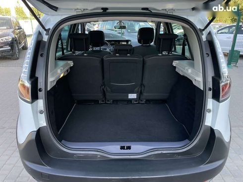 Renault Scenic 2013 - фото 28