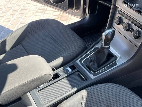 Volkswagen Golf 2016 серый - фото 33