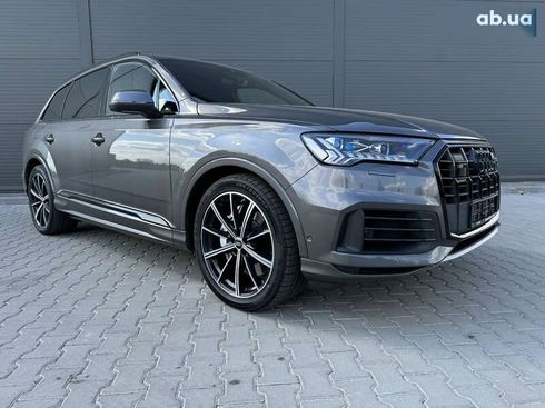Audi Q7 2021 - фото 11