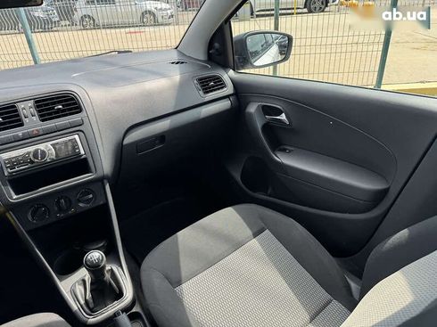 Volkswagen Polo 2012 - фото 26