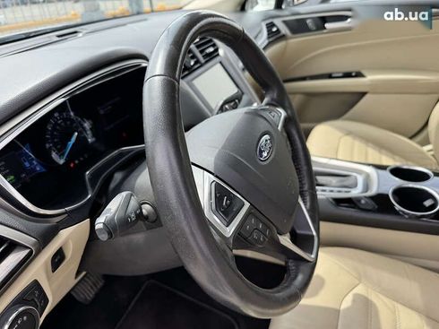 Ford Fusion 2012 - фото 16
