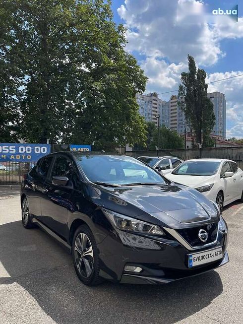Nissan Leaf 2021 - фото 10