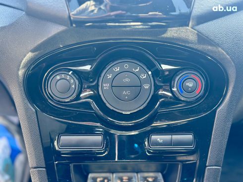 Ford Fiesta 2018 черный - фото 16