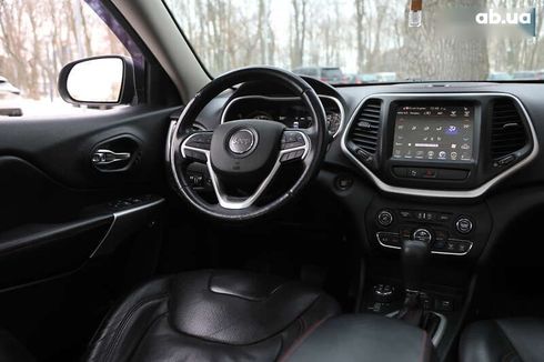 Jeep Cherokee 2017 - фото 12