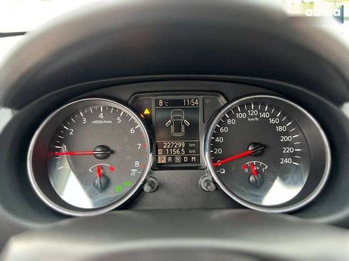 Nissan Qashqai 2010 - фото 30