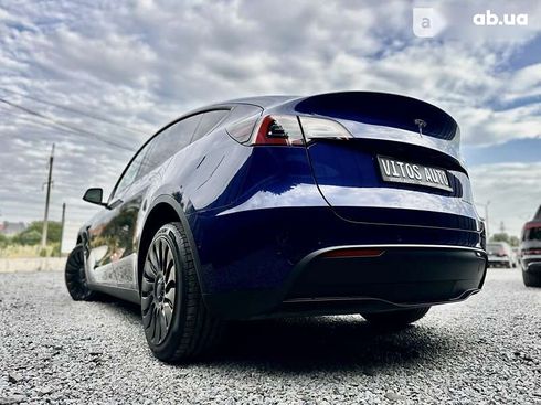 Tesla Model Y 2022 - фото 11