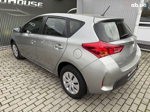 Toyota Auris 2014 - фото 28