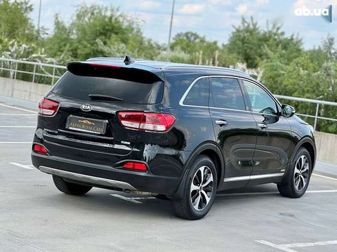 Kia Sorento 2015 - фото 9