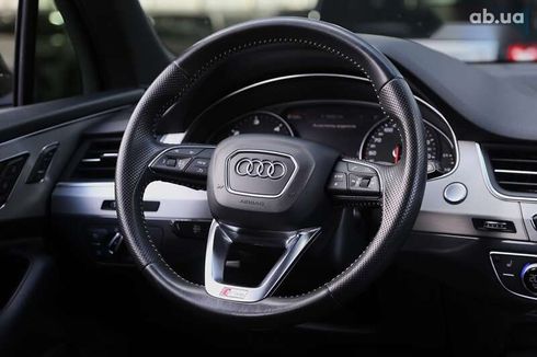 Audi Q7 2017 - фото 16