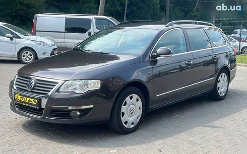 Volkswagen Passat 2010 - фото 3