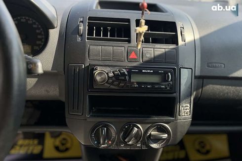 Volkswagen Polo 2009 - фото 17
