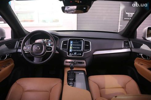 Volvo XC90 2016 - фото 16