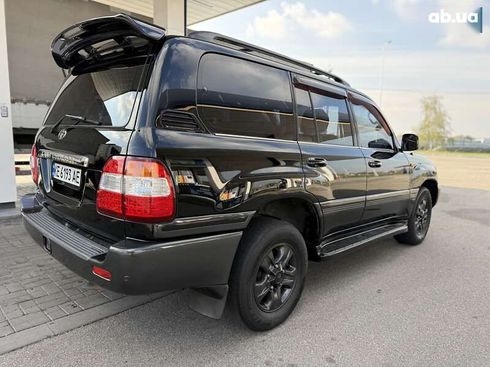 Toyota Land Cruiser 2005 - фото 8