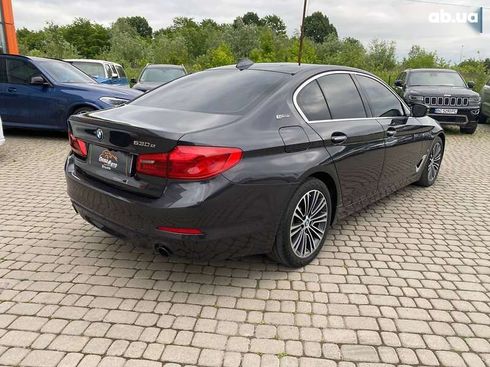 BMW 5 серия 2018 - фото 7