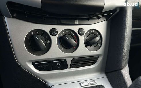 Ford Focus 2012 - фото 17