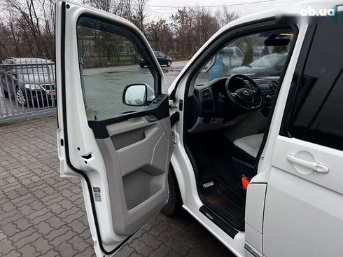 Volkswagen Caravelle 2016 - фото 11