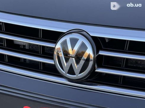 Volkswagen Passat 2019 - фото 18