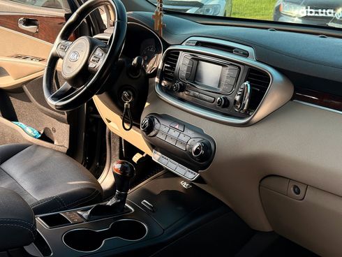 Kia Sorento 2015 черный - фото 25