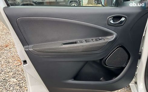 Renault Zoe 2018 - фото 22