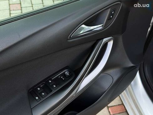 Opel Astra 2016 - фото 26
