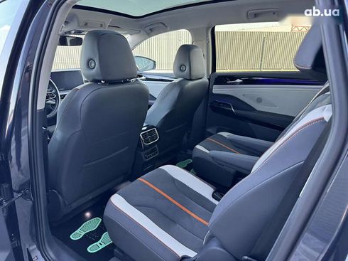 Volkswagen ID.6 X 2023 - фото 27