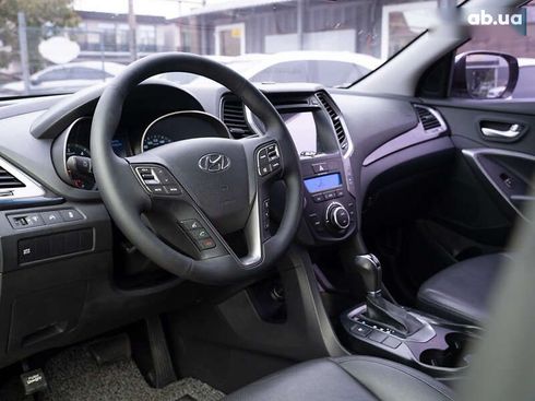 Hyundai Santa Fe 2013 - фото 29