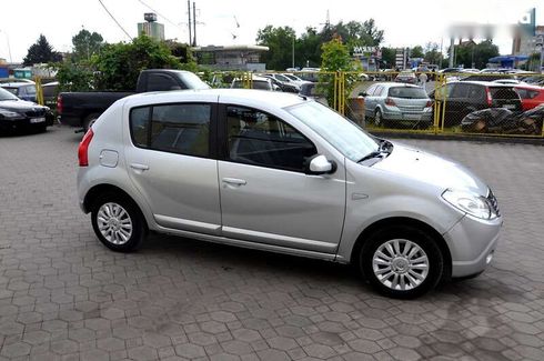 Dacia Sandero 2010 - фото 5