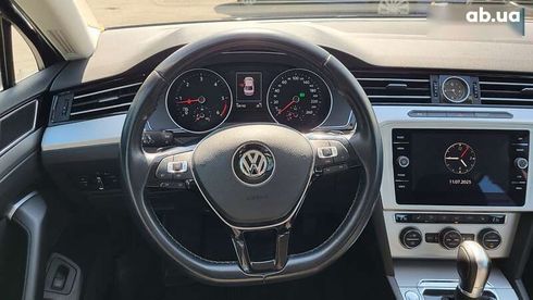 Volkswagen Passat 2018 - фото 2