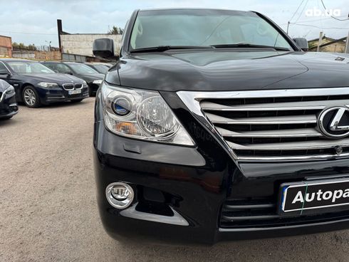 Lexus LX 2008 черный - фото 7