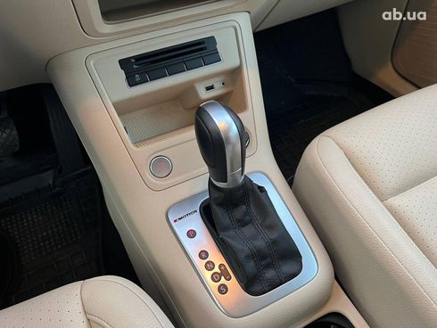 Volkswagen Tiguan 2016 синий - фото 30