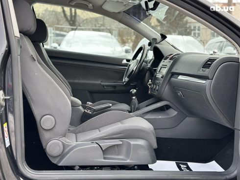 Volkswagen Golf 2006 черный - фото 20