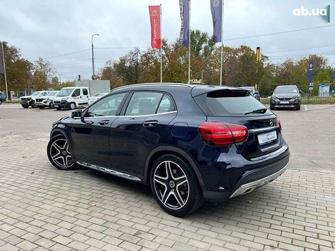 Mercedes-Benz GLA-Класс 2018 - фото 9