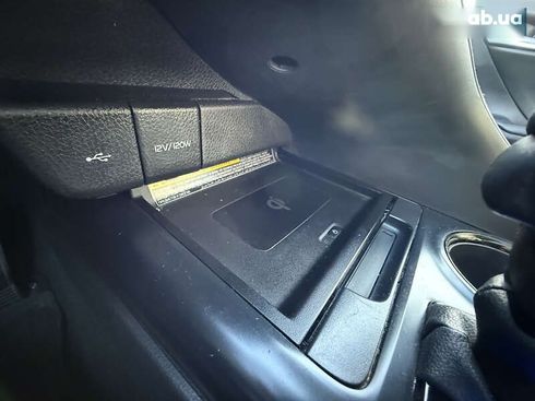 Toyota Camry 2017 - фото 18