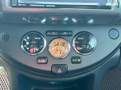 Nissan Note 2007 - фото 25
