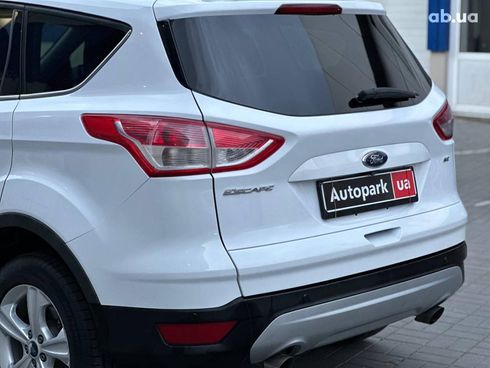 Ford Escape 2015 белый - фото 9