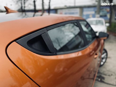 Hyundai Veloster 2016 коричневый - фото 8
