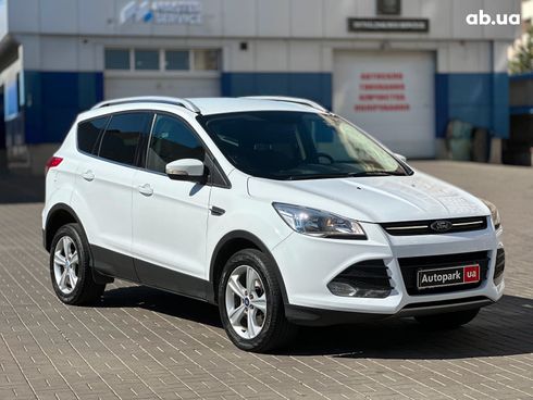 Ford Kuga 2013 белый - фото 7