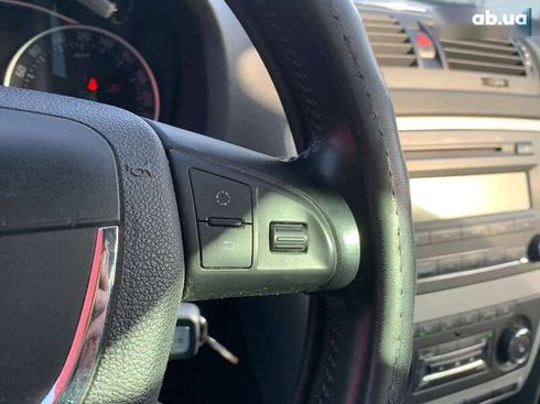 Skoda Octavia 2012 - фото 21