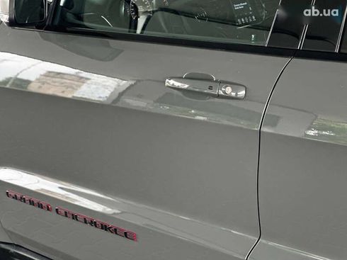 Jeep Grand Cherokee 2020 - фото 18