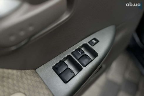 Nissan Note 2006 - фото 13