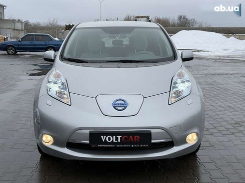 Nissan Leaf 2012 - фото 2