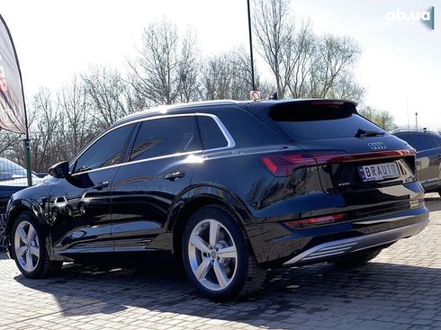 Audi E-Tron 2019 - фото 19