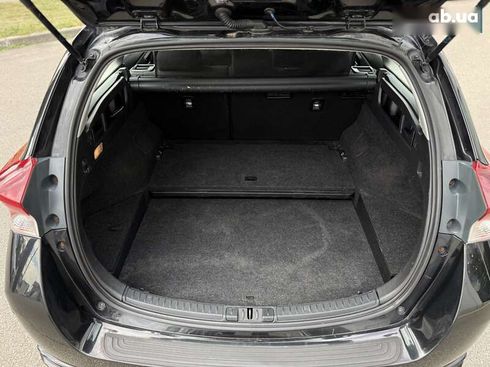 Toyota Auris 2018 - фото 25