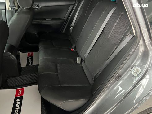 Nissan Sentra 2018 серый - фото 10