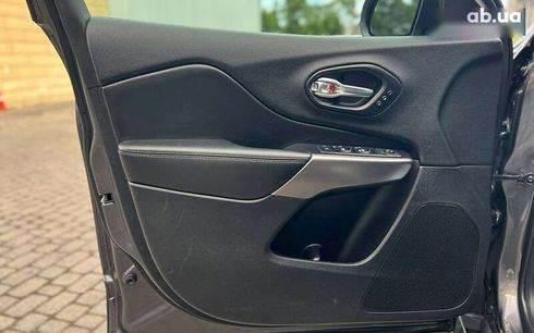Jeep Cherokee 2019 - фото 8
