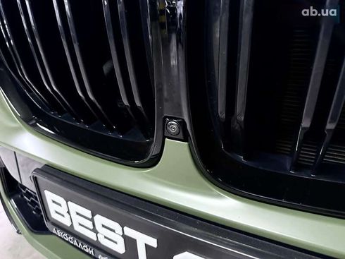 BMW X5 M 2022 - фото 25