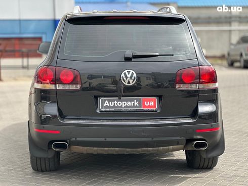 Volkswagen Touareg 2009 черный - фото 5